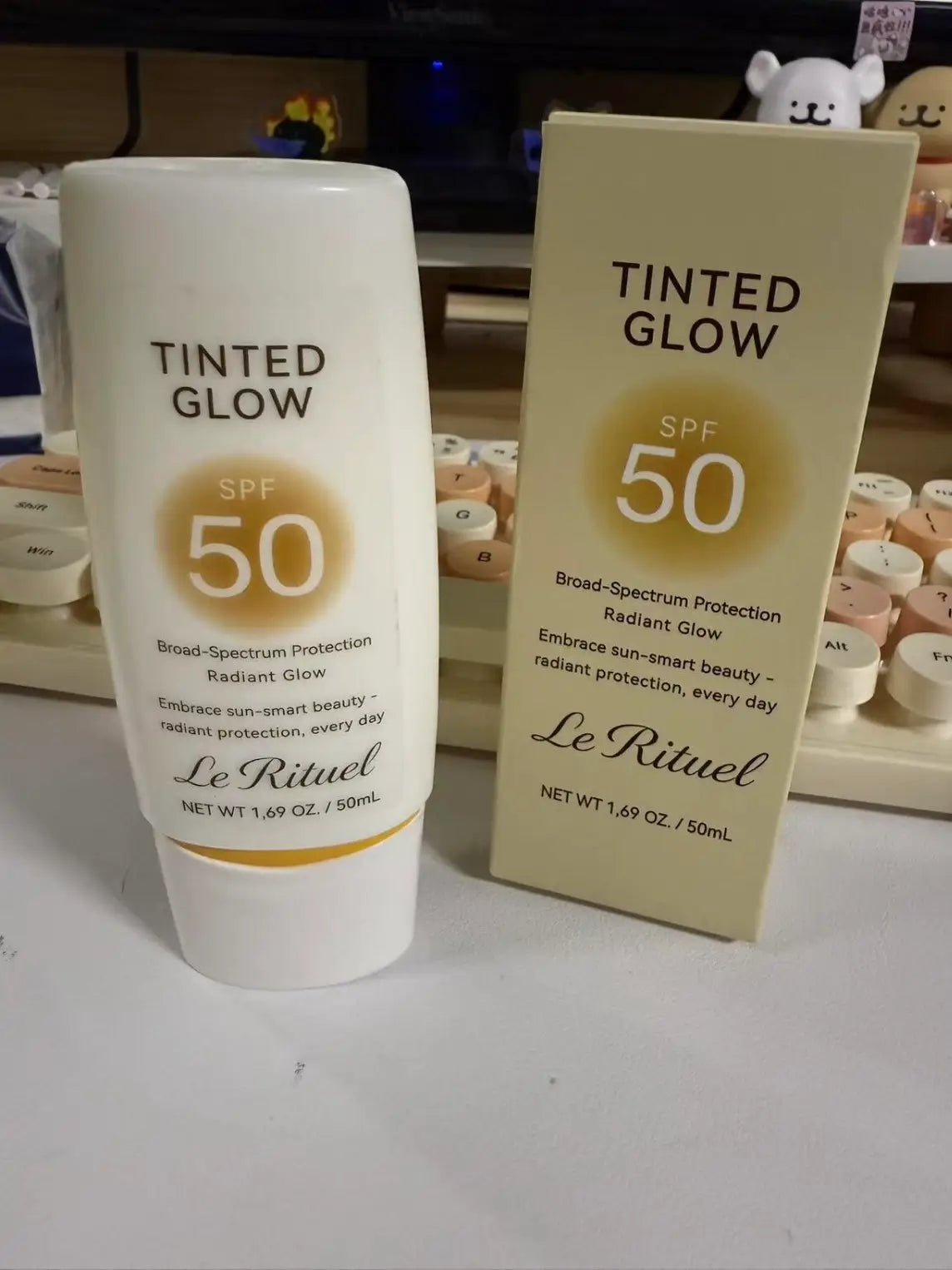 Tinted Glow SPF 50 for Even Skin Tone, Protection and Natural Radiance image 7
